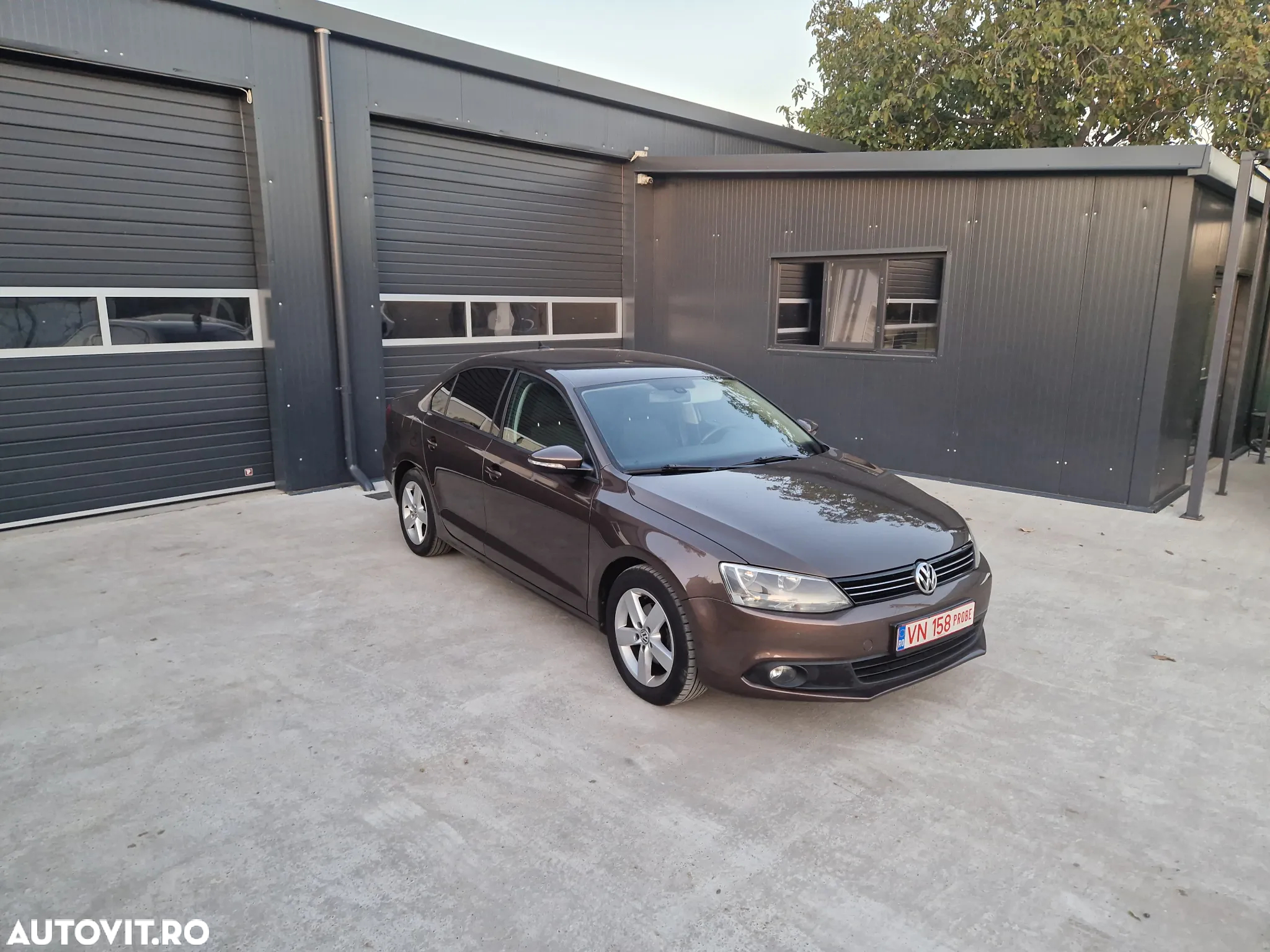 Volkswagen Jetta 1.6 TDI Blue Motion Technology Comfortline - 6