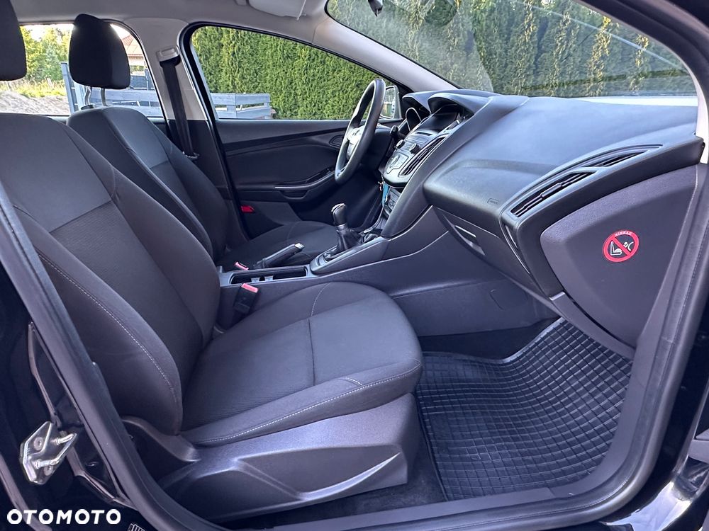 Ford Focus - 31