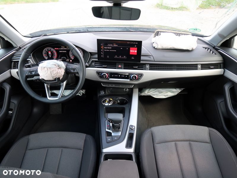 Audi A4 Limousine 35 TFSI mHEV Advanced S tronic - 10