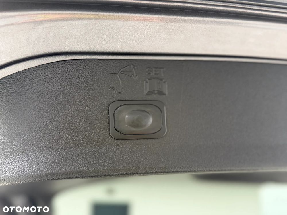 Ford Kuga 2.0 TDCi 4WD Titanium - 18