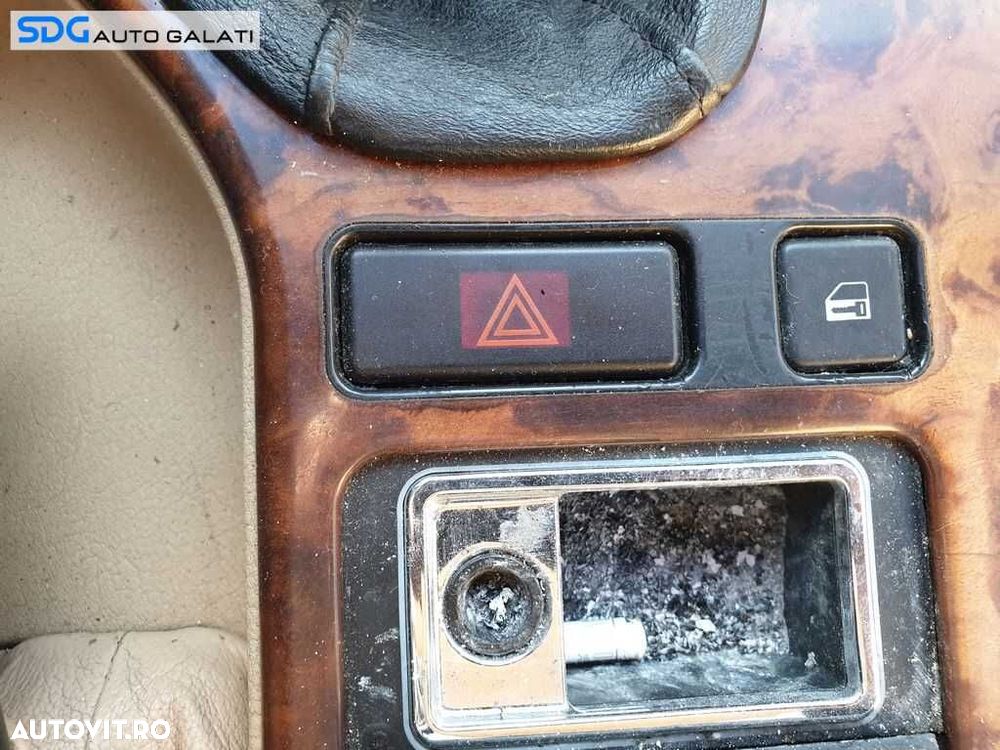 Buton Releu Avarie Avarii BMW Seria 5 E39 Facelift 1995 - 2003 - 1