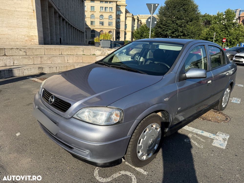 Opel Astra - 3
