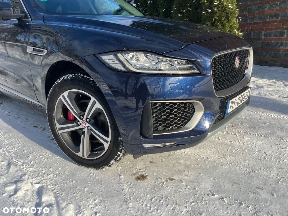 Jaguar F-Pace - 19