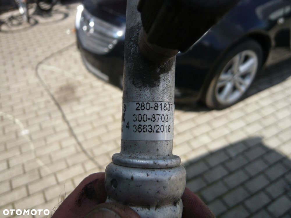 przewód rura wąż klimatyzacji 924800018r renault master iii - 2