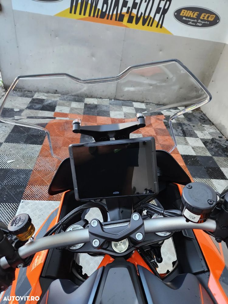 KTM 1290 Super Duke GT - 15