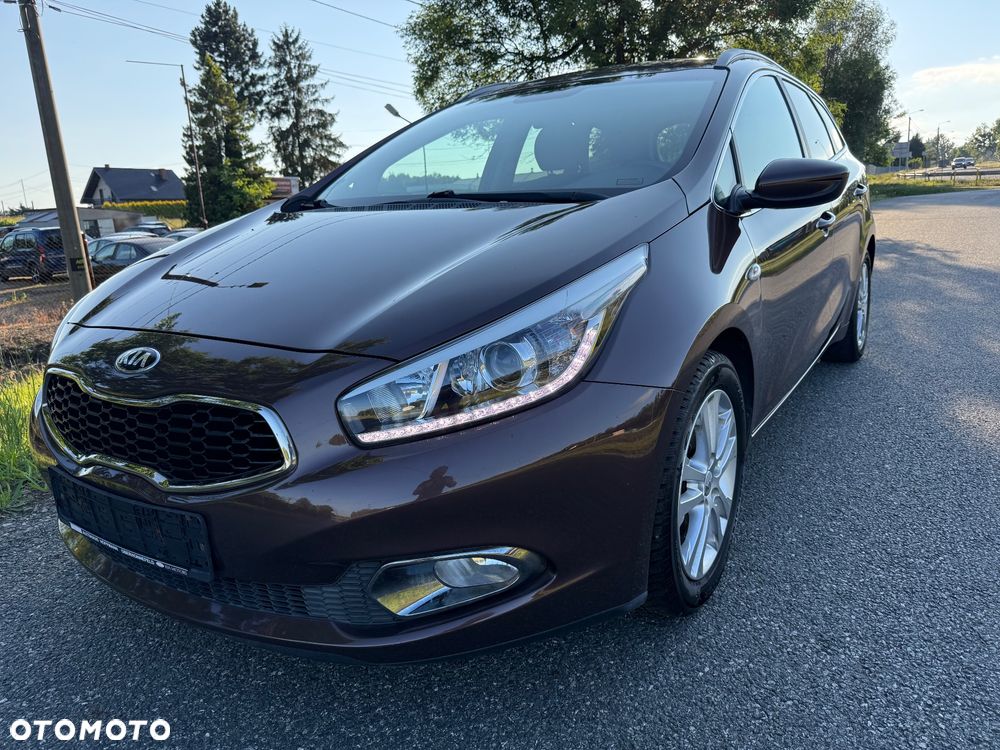 Kia Ceed 1.6 GDI Platinum Edition - 3