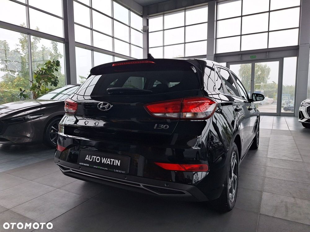 Hyundai i30 1.0 T-GDI Comfort DCT - 4