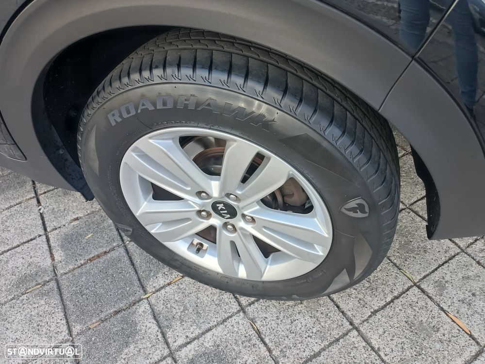 Kia Sportage 1.7 CRDI ISG Nav Line - 11