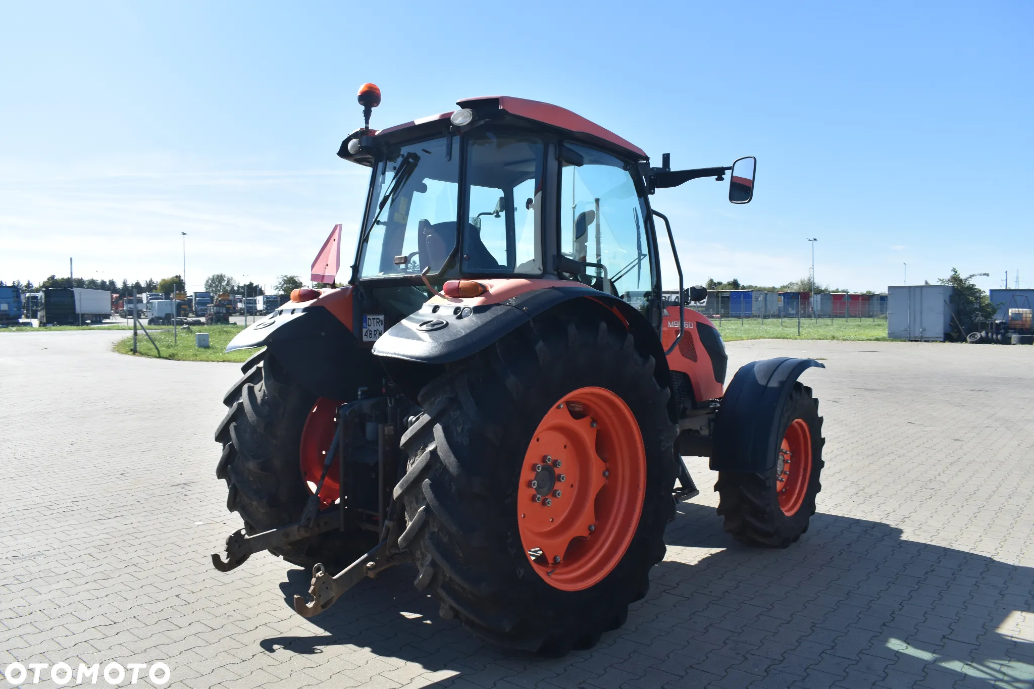 Kubota M9960 - 7