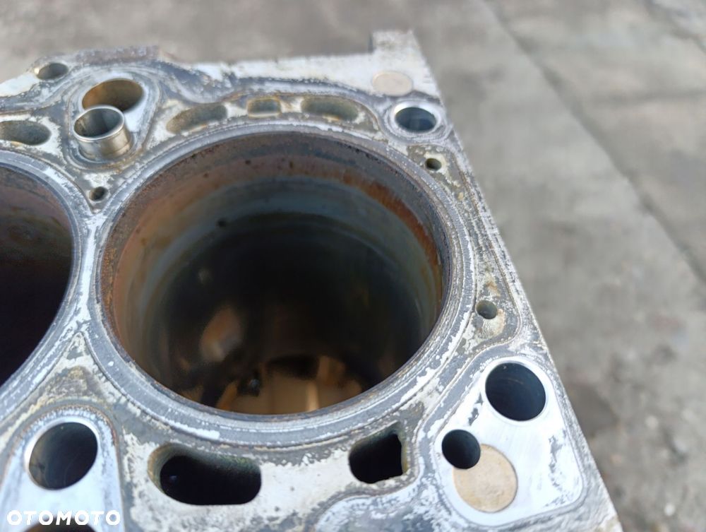 BMW E60 E90 BLOK SILNIKA 2.5D M57 197KM - 6