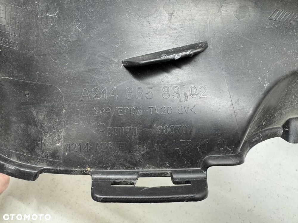 Kierownica Powietrza  Mercedes e klasa 214 53 amg A2148858302 - 3