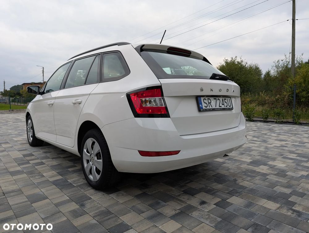 Skoda Fabia 1.0 Active - 4