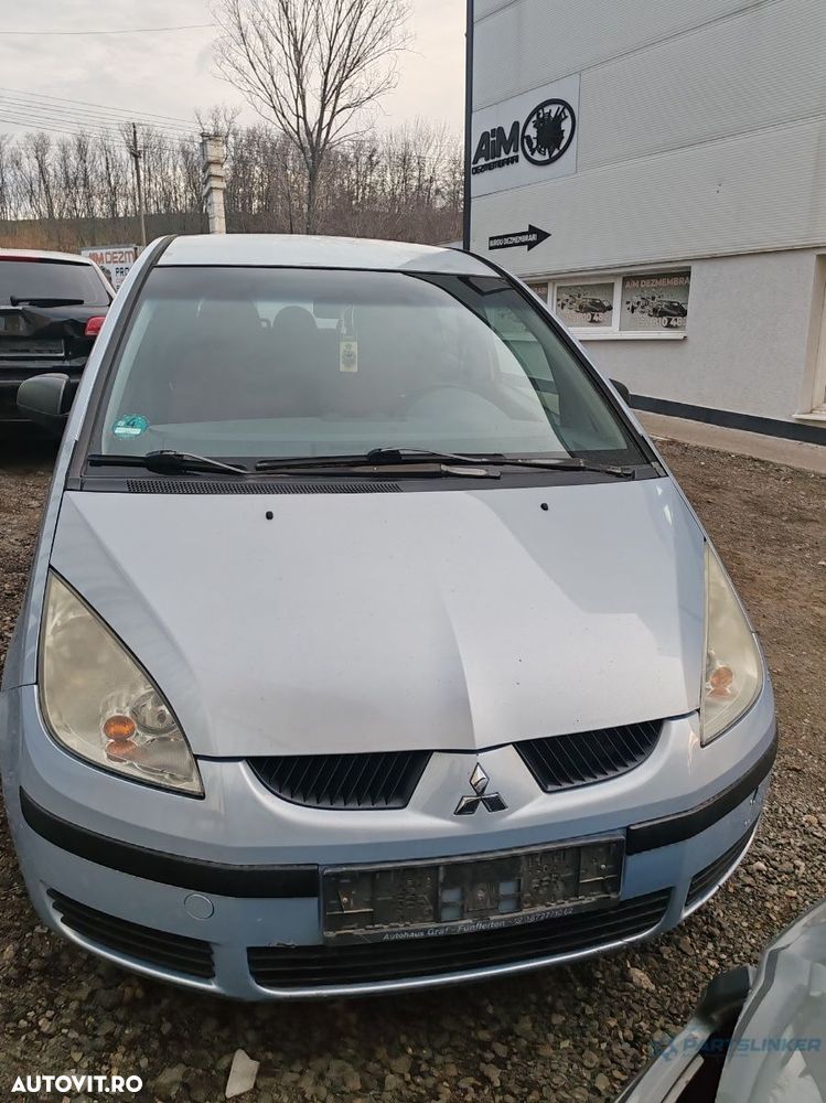 Dezmembrez MITSUBISHI COLT 2004 - 2012 1.3 benzina cod 153.930 70KW an 2006 - 3