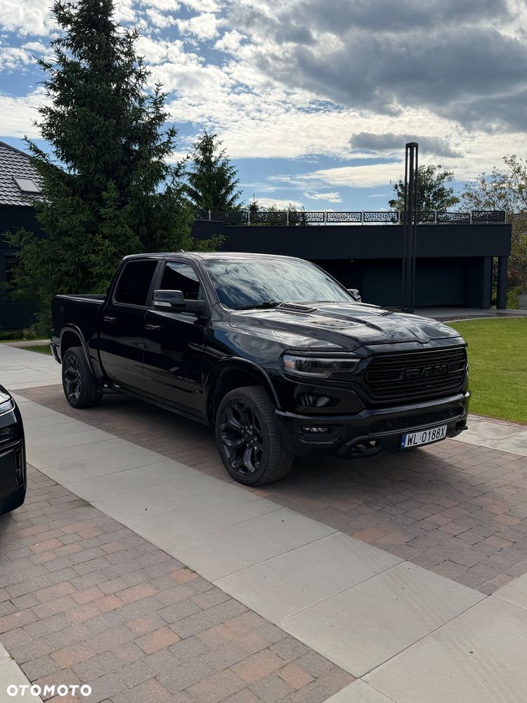 Dodge RAM 5.7 eTorque Crew Cab Shortbed Limited Black - 1