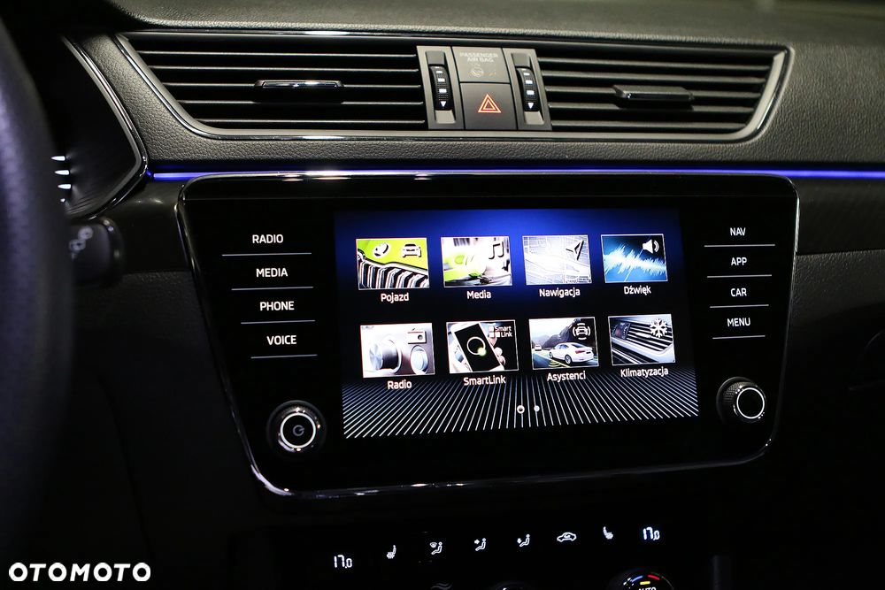 Skoda Superb 2.0 TDI SCR Sportline DSG - 30