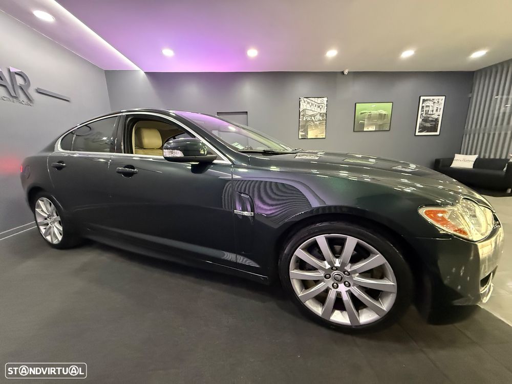 Jaguar XF 2.7 V6 Premium Luxury - 12