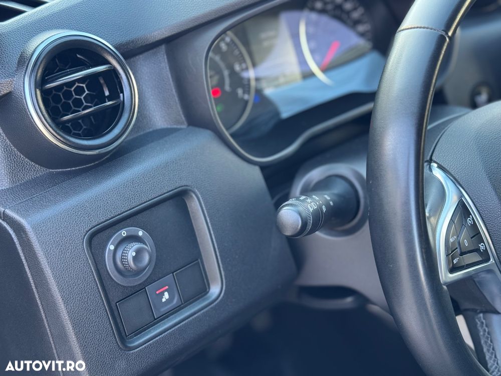 Dacia Duster 1.5 Blue dCi Prestige - 10