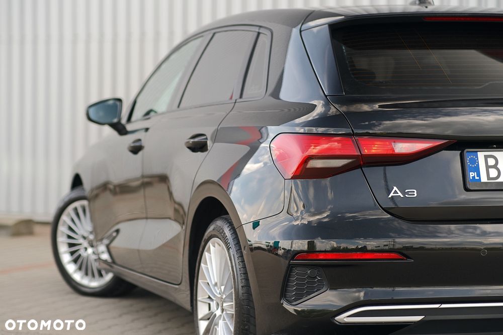 Audi A3 Sportback - 11