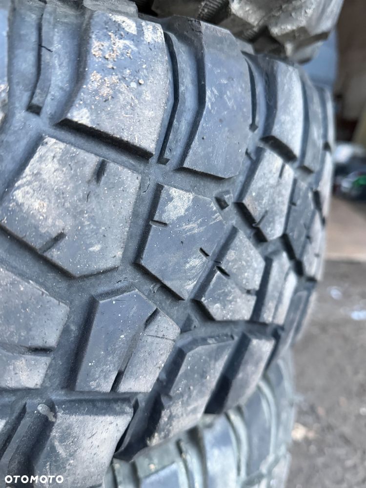 Opony BFGoodrich Mud-Terrain All-Terrain T/A KM3 235/85/16 5szt - 7