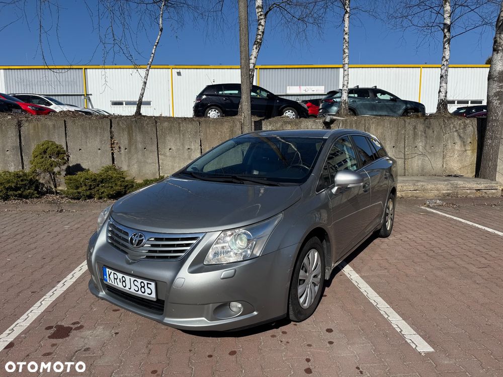 Toyota Avensis 2.0 D-4D Sol - 3