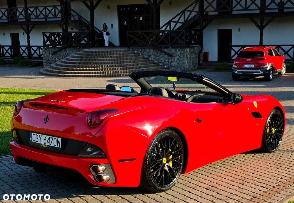 Ferrari California - 17