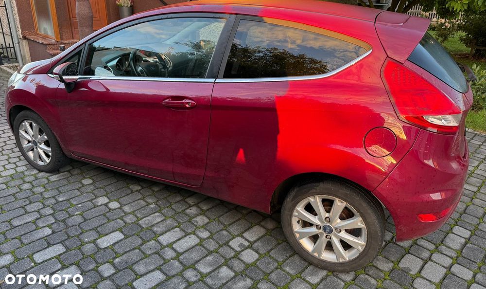 Ford Fiesta 1.4 Titanium - 2