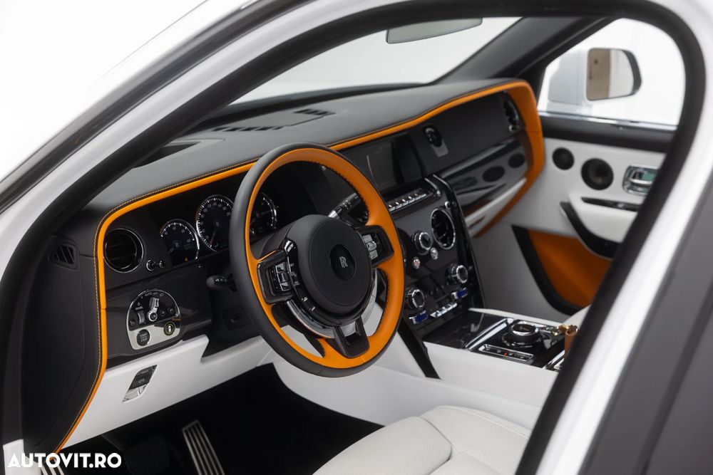 Rolls-Royce Cullinan - 20