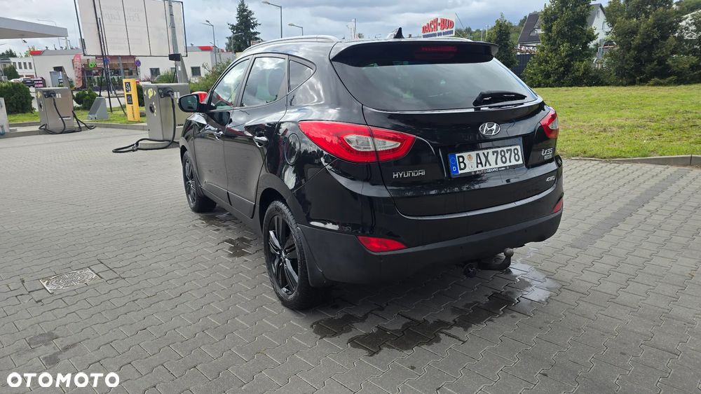 Hyundai ix35 2.0 CRDi 4WD Automatik Premium - 16