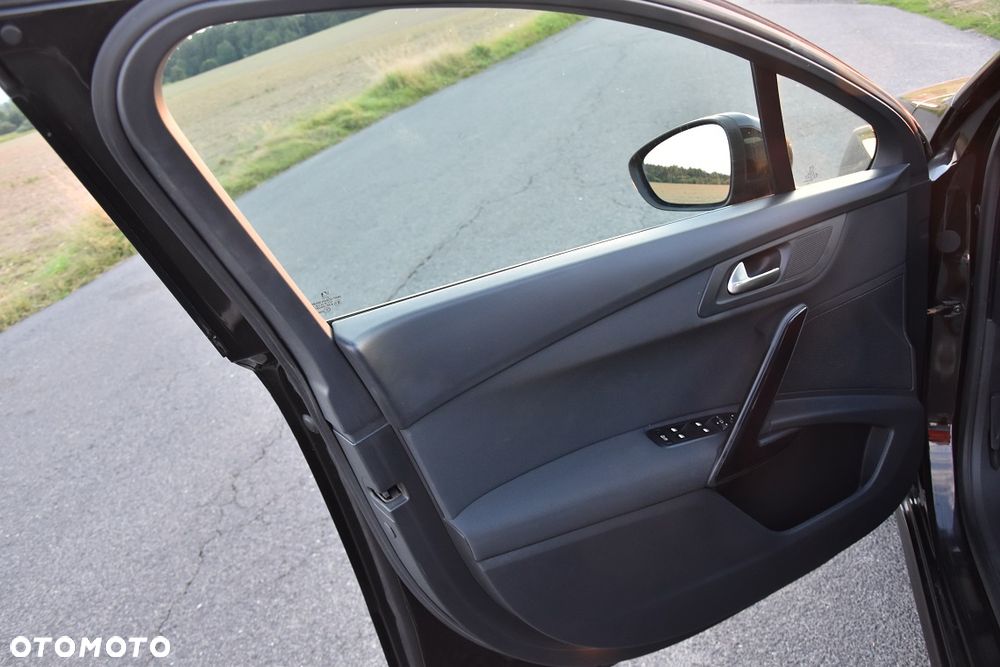 Peugeot 508 HDi FAP 140 Allure - 9