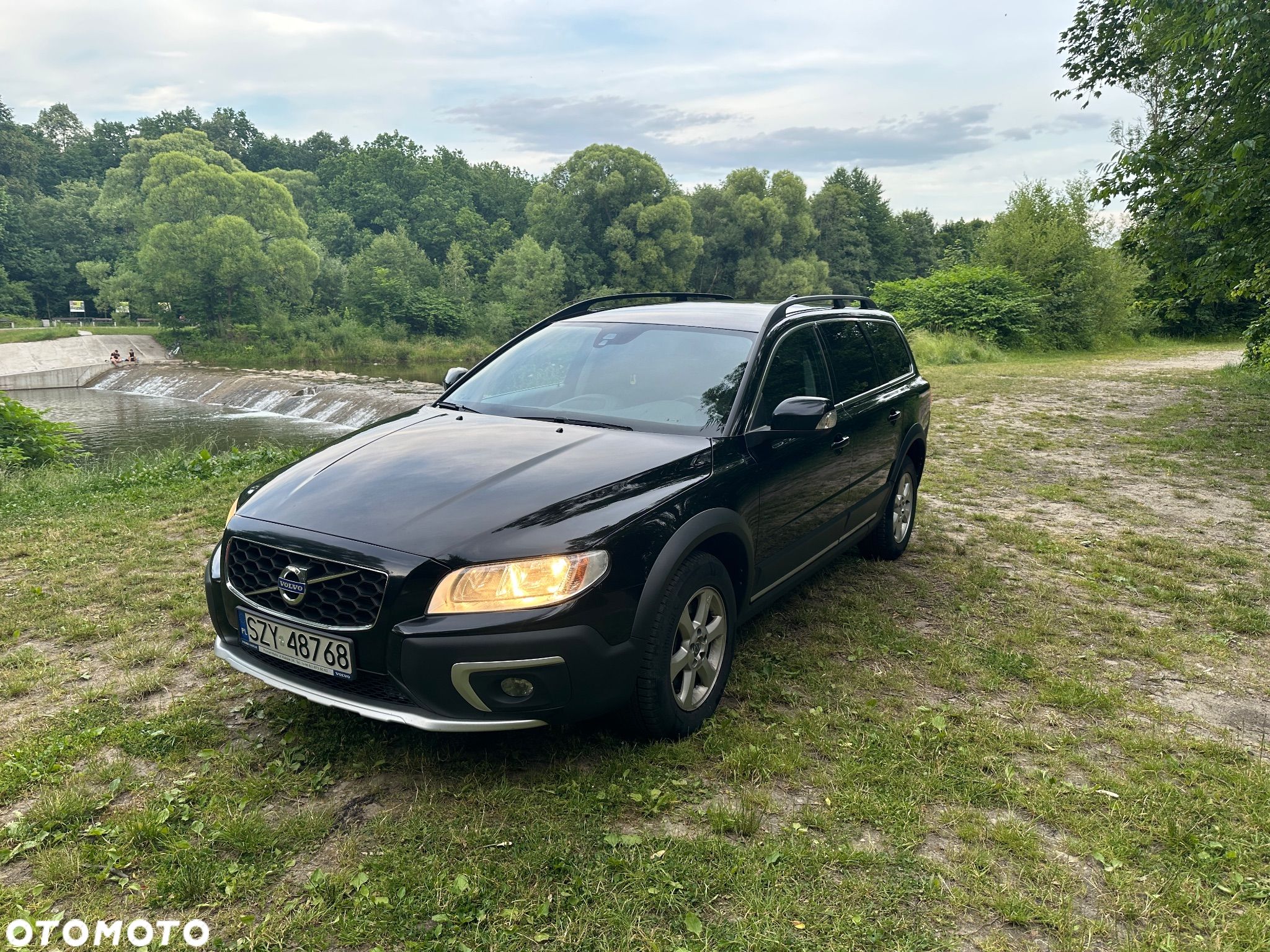 Volvo XC 70 D4 Drive-E Momentum - 1