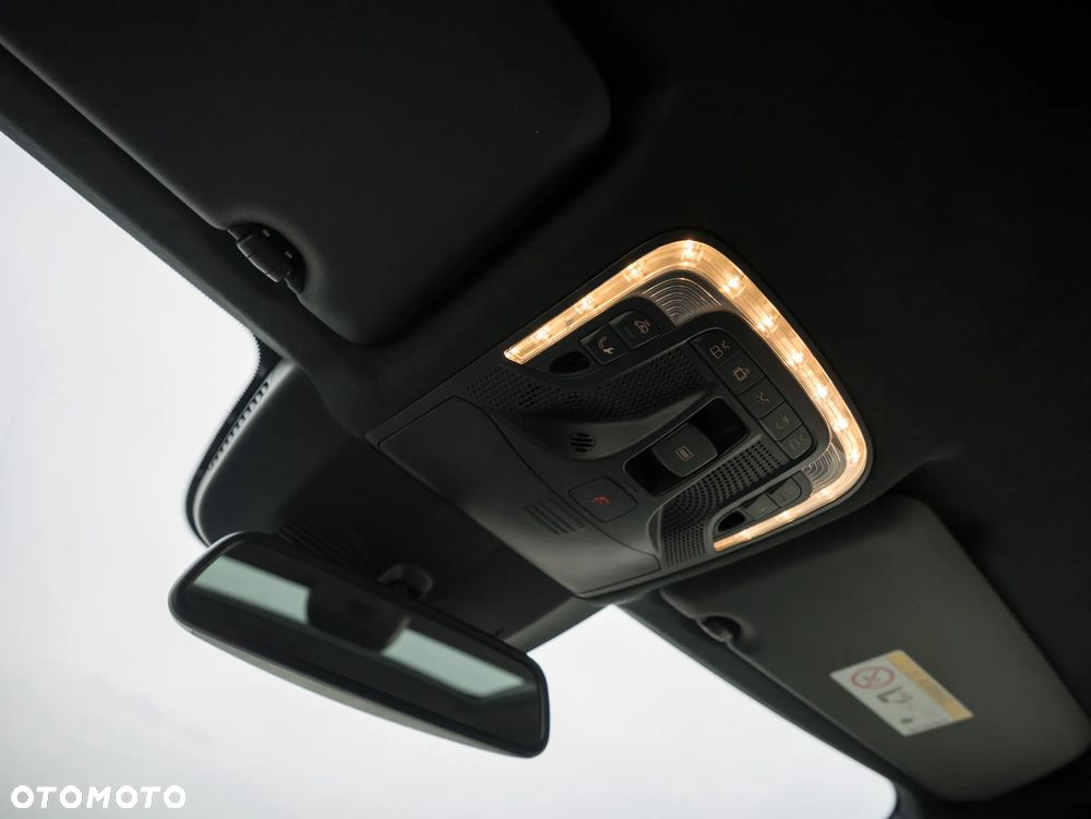 Mercedes-Benz Klasa V 300 d 4-Matic Exclusive 9G-Tronic (d³ugi) - 36