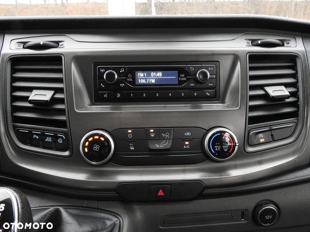 Ford TRANSIT FURGON BRYGADÓWKA  6 MIEJSC TEMPOMAT KLIMATYZACJA  185KM - 30