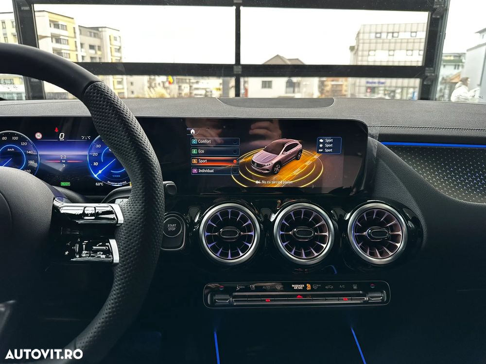 Mercedes-Benz EQA 250+ - 19