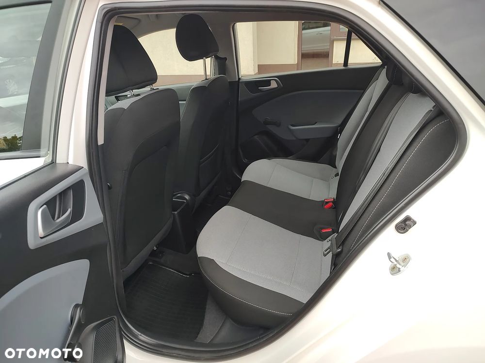 Hyundai i20 1.2 Classic Plus - 10