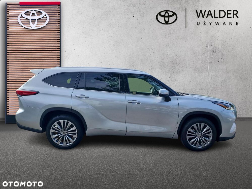 Toyota Highlander - 8