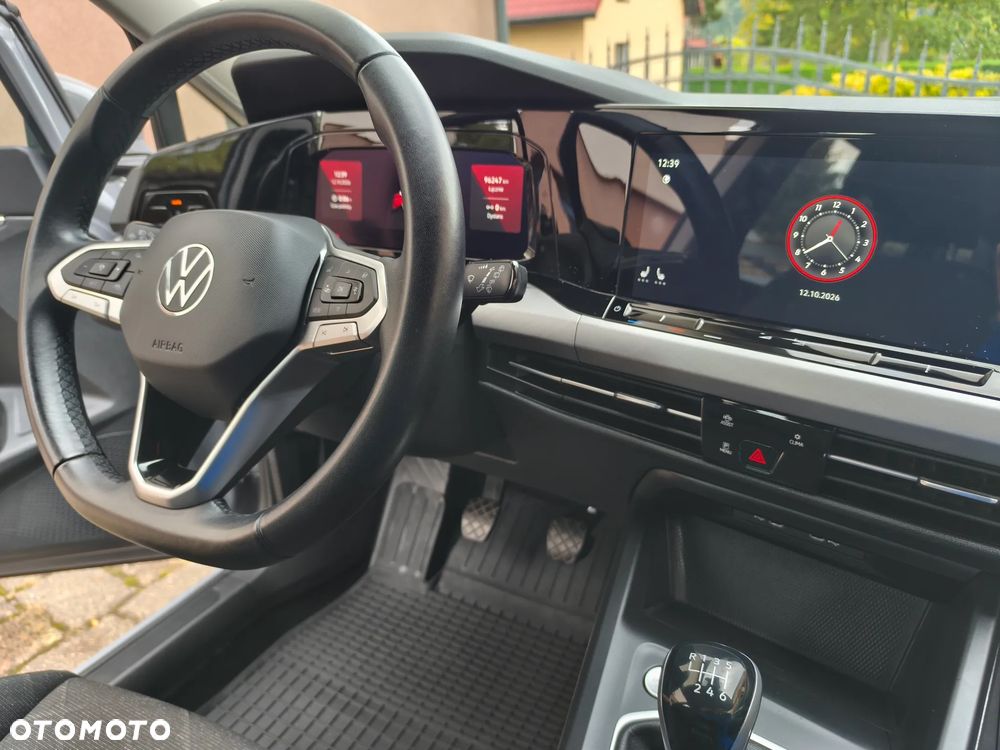 Volkswagen Golf 2.0 TDI SCR IQ.DRIVE - 19