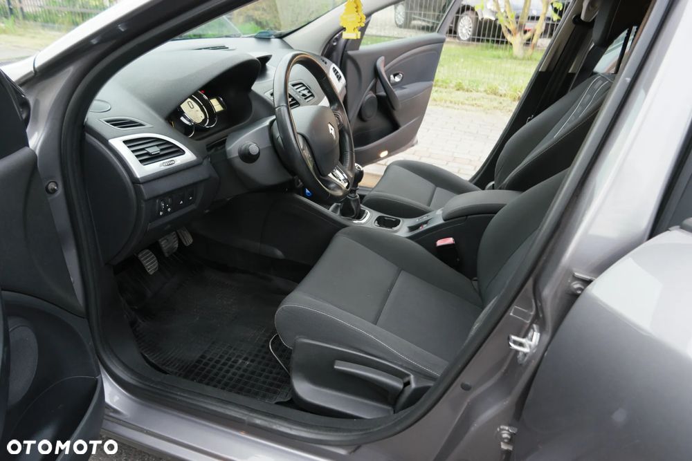 Renault Megane - 18