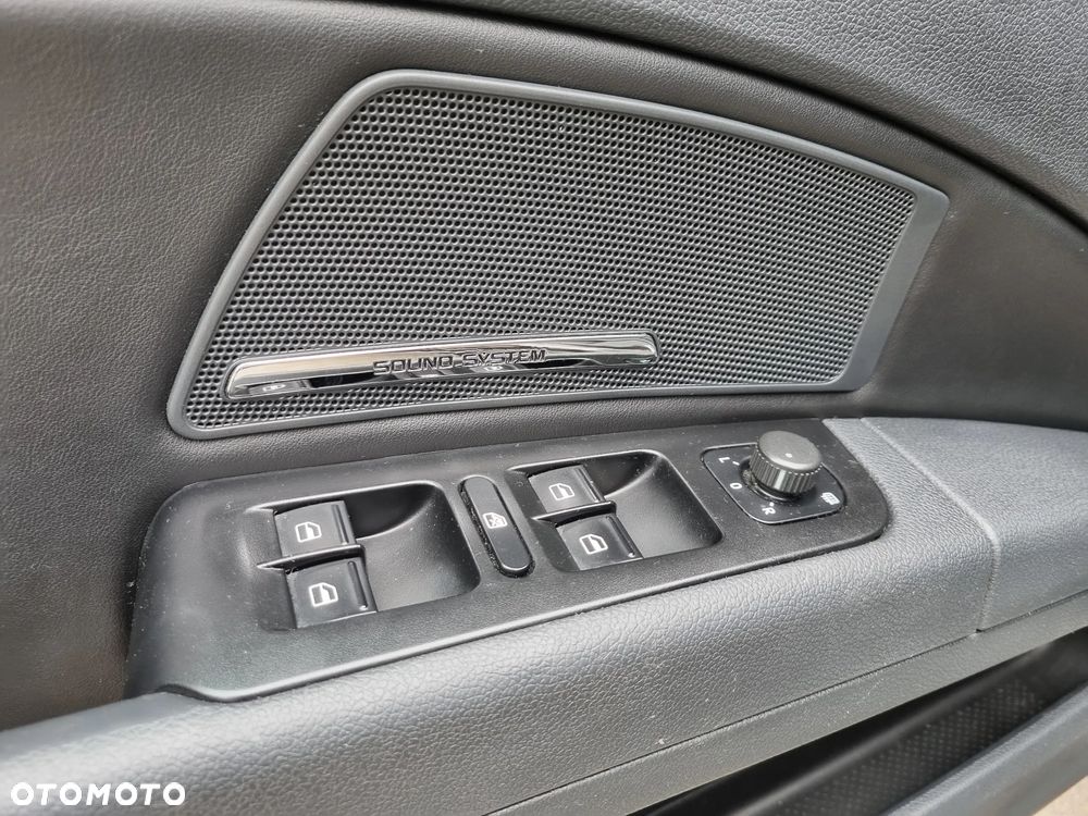 Skoda Superb 2.0 TDI Elegance DSG - 18