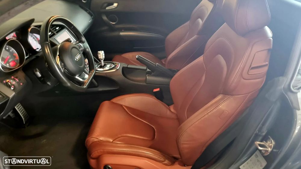 Audi R8 Coupé 4.2 FSI V8 quattro R-tronic - 6