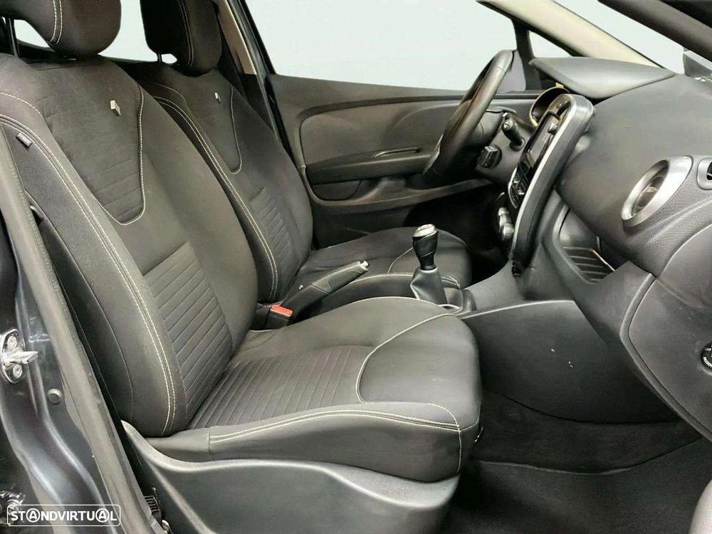 Renault Clio 0.9 TCe Limited - 16