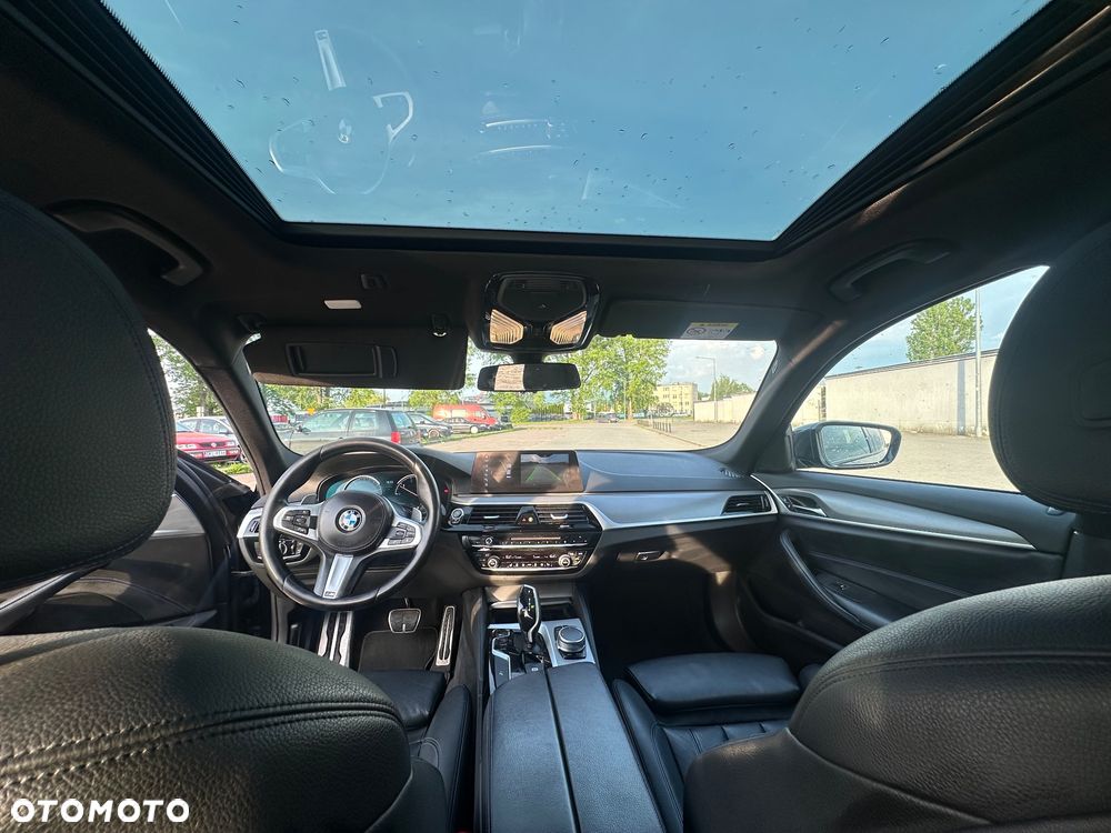 BMW Seria 5 520d xDrive M Sport sport - 8