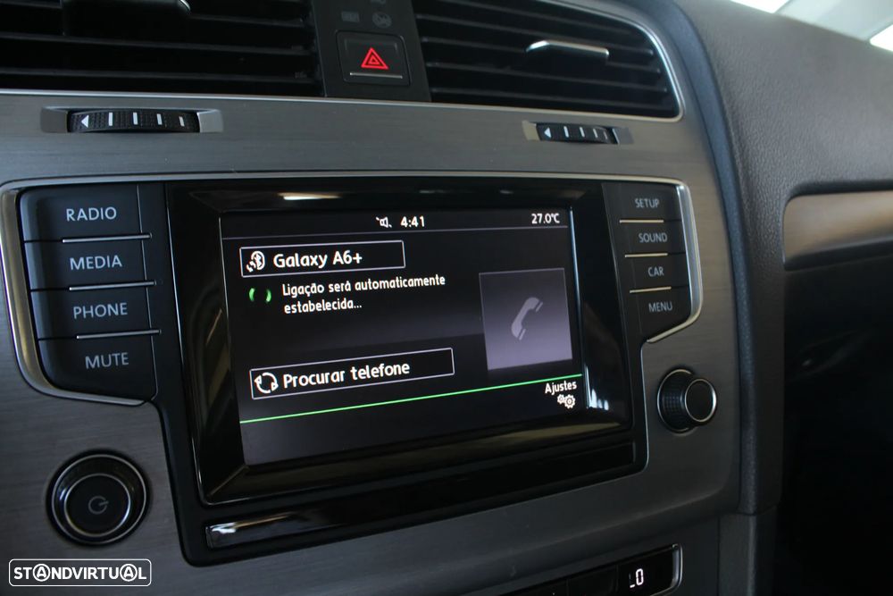 VW Golf Variant 1.6 TDi Sportline DSG - 48