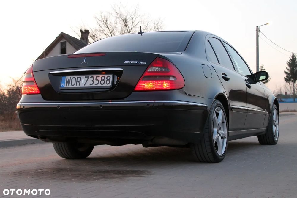 Mercedes-Benz Klasa E - 7