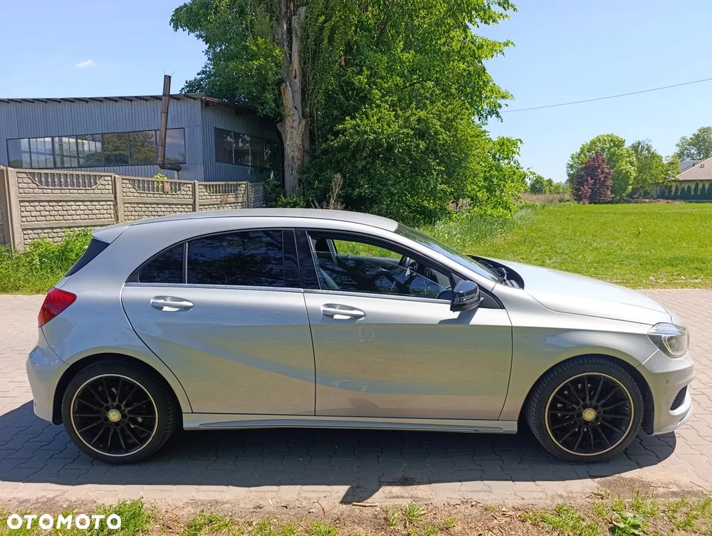 Mercedes-Benz Klasa A 180 7G-DCT AMG Line - 4