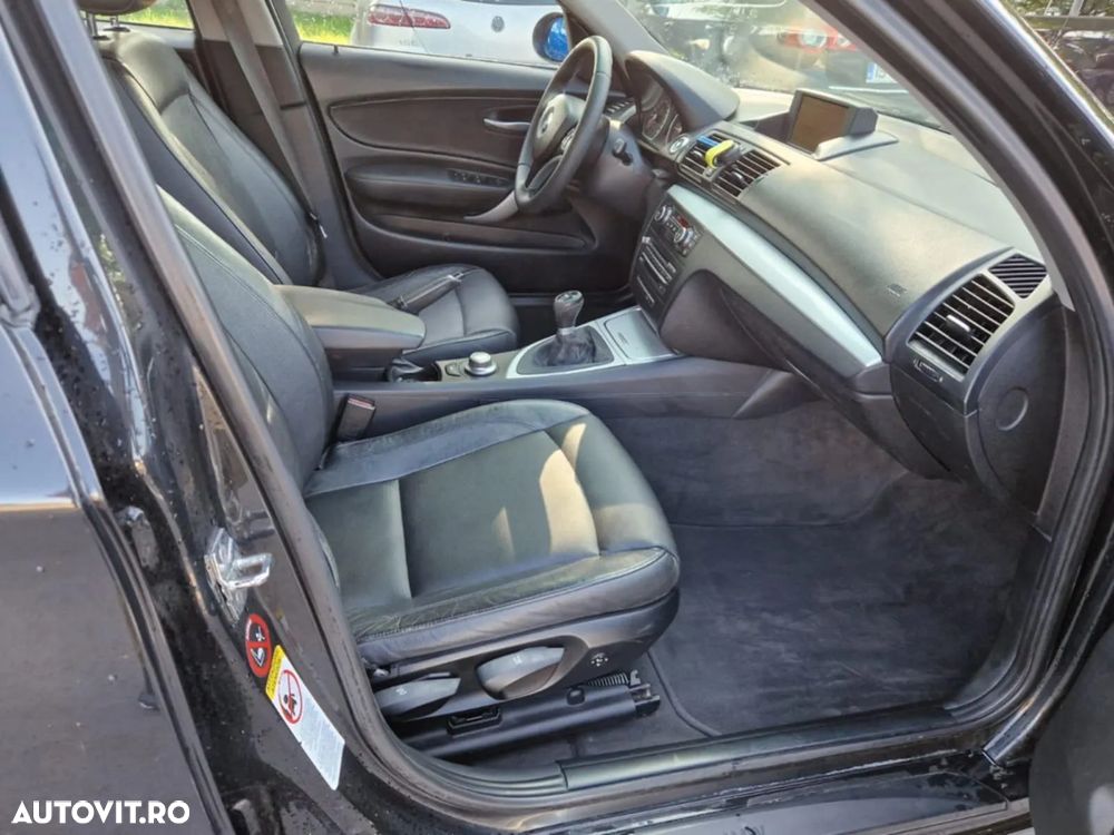 BMW Seria 1 120d DPF Edition Sport - 13