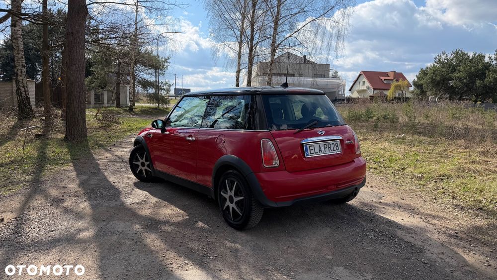 MINI Cooper Standard - 5