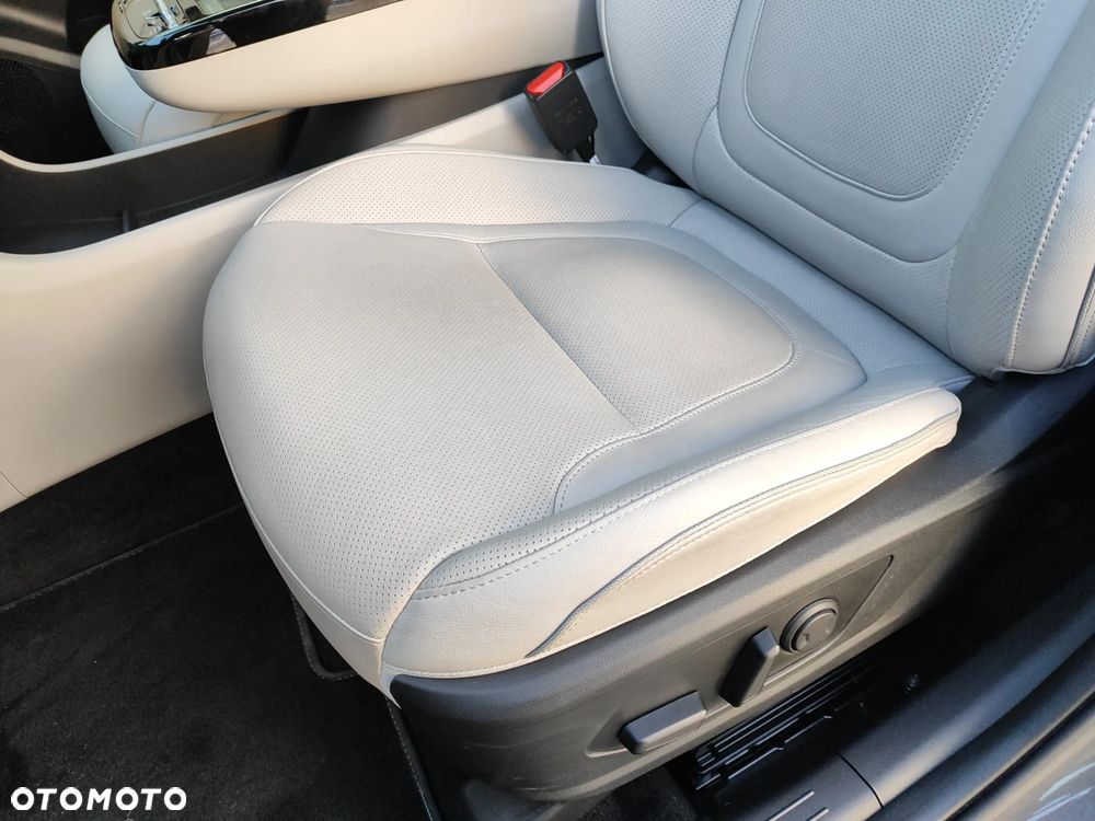 Hyundai Tucson 1.6 T-GDi HEV Platinum 4WD - 12