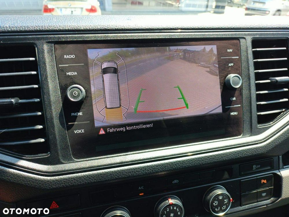 Volkswagen Crafter - 12