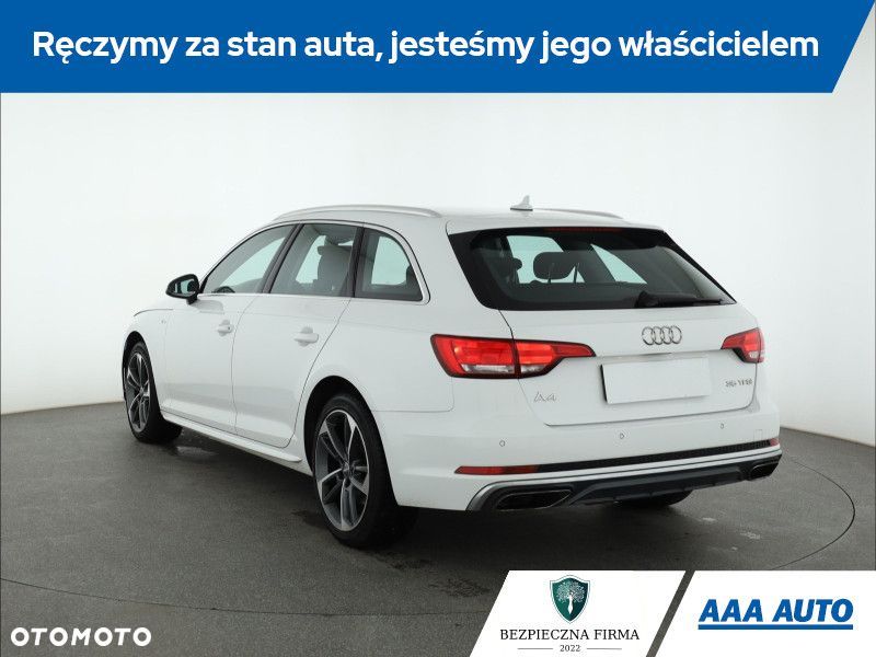Audi A4 Avant - 6