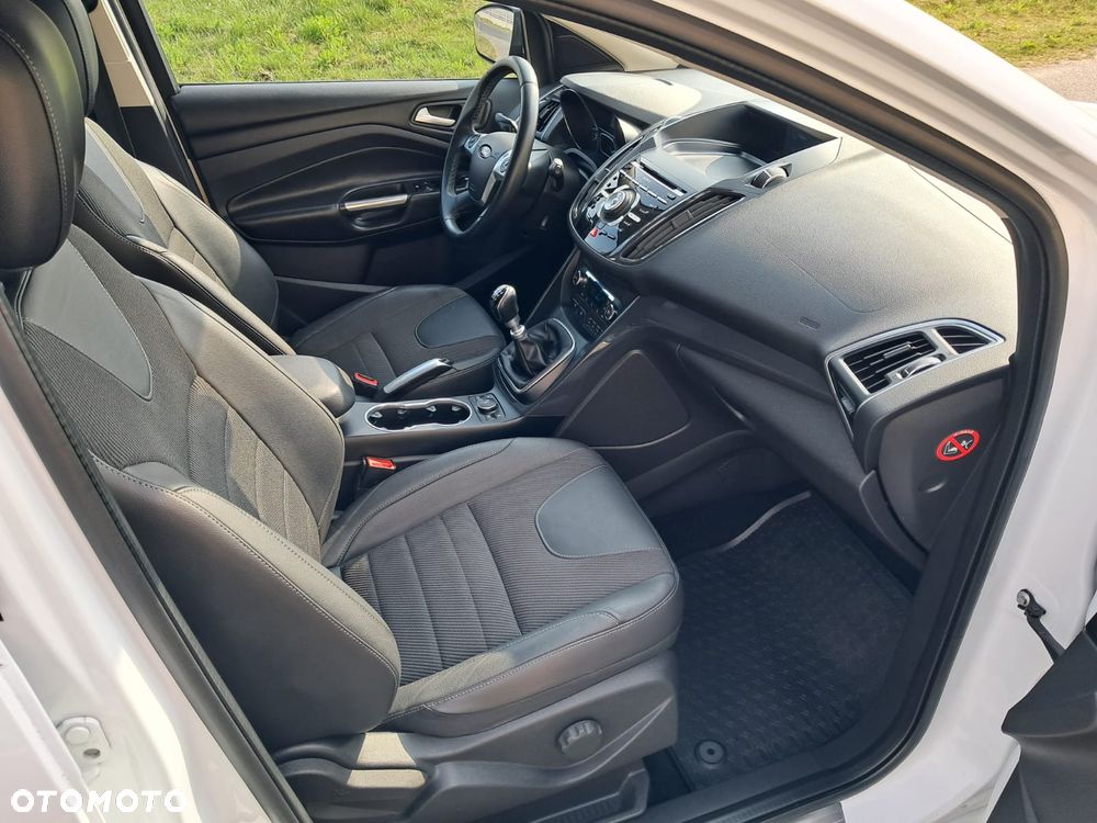 Ford Kuga 1.6 EcoBoost FWD Titanium Plus ASS - 25